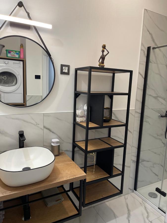 Apartman Mala ซาเกร็บ ภายนอก รูปภาพ