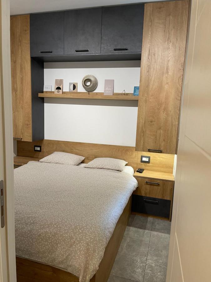 Apartman Mala ซาเกร็บ ภายนอก รูปภาพ